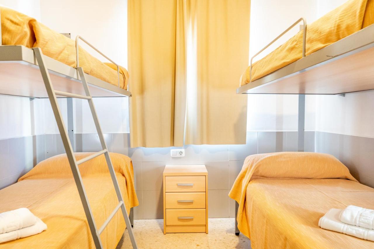 Albergue Inturjoven มาลากา ภายนอก รูปภาพ